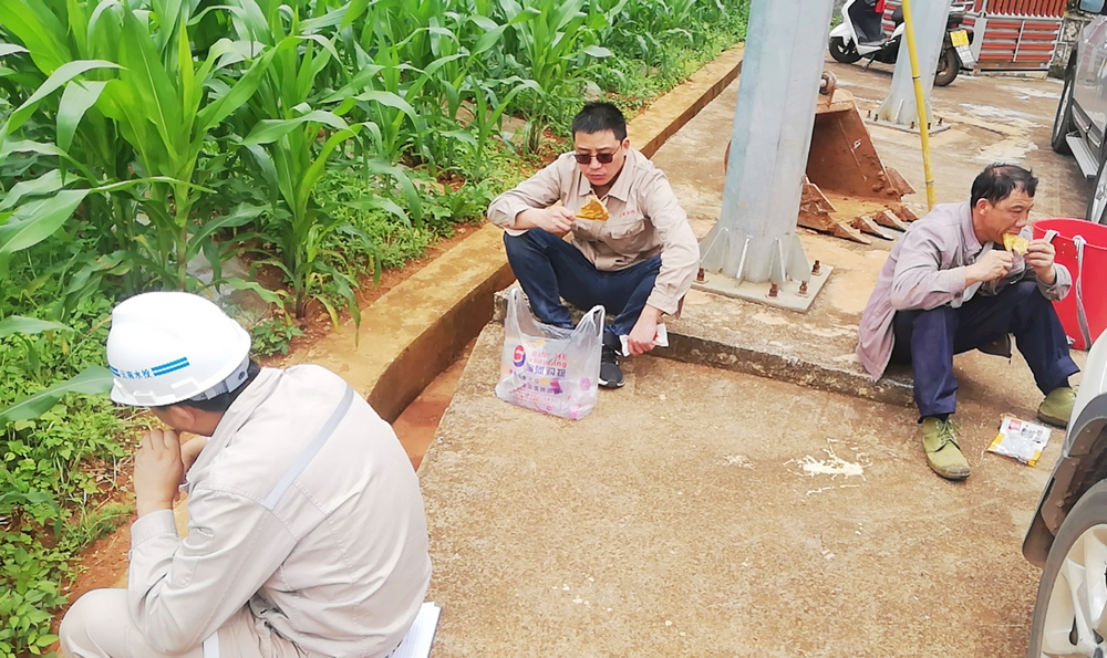下午1500的“午餐”時刻.jpg